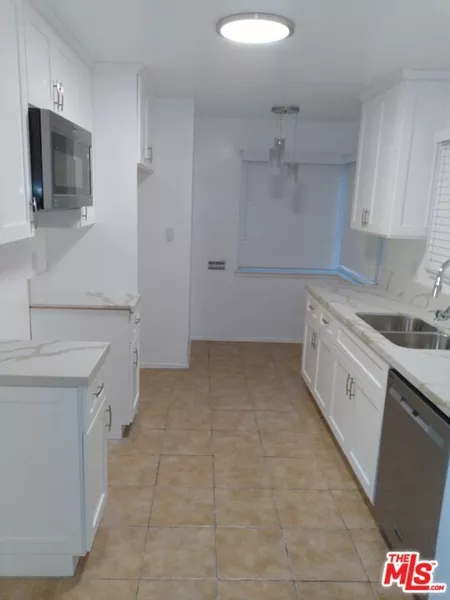 3 bedrooms apartment for rent in Mid City - Central Los Angeles, Los Angeles