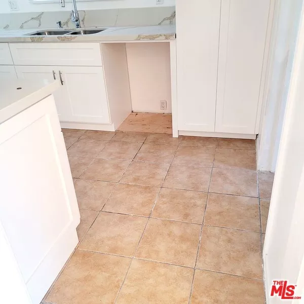 3 bedrooms apartment for rent in Mid City - Central Los Angeles, Los Angeles