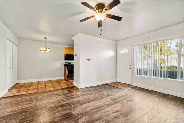 2 bedrooms apartment for rent in Rolando - Inland, San Diego