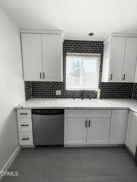 2 bedrooms apartment for rent in Harvard Heights - Central Los Angeles, Los Angeles