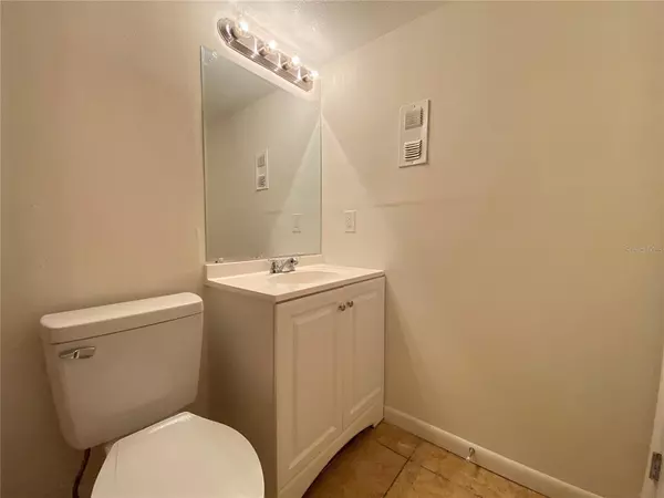 1 bedroom apartment for rent in Lake Fairview - North Orlando, Orlando