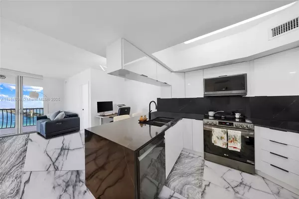 2 bedrooms apartment for rent in Edgewater MIA - Miami, Miami