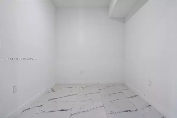 2 bedrooms apartment for rent in Downtown Miami - Miami, Miami