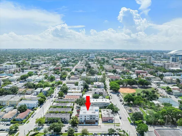 2 bedrooms apartment for rent in Downtown Miami - Miami, Miami