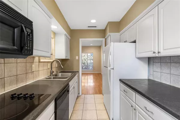 3 bedrooms apartment for rent in Northeast Dallas - Ne Dallas, Dallas