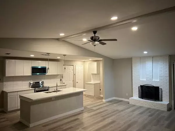 3 bedrooms apartment for rent in Wolf Creek - Sw Dallas, Dallas