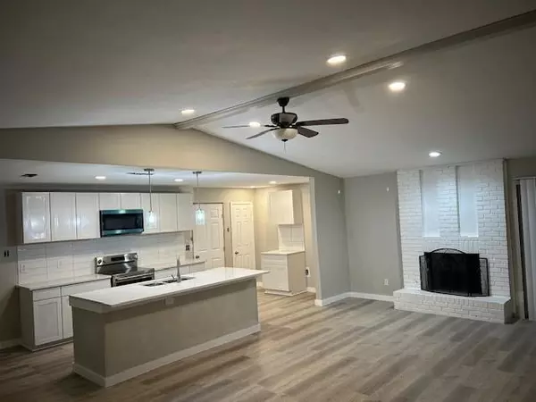 3 bedrooms apartment for rent in Wolf Creek - Sw Dallas, Dallas