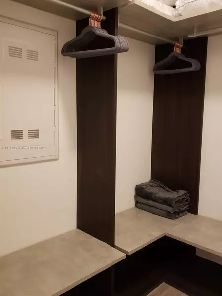 1 bedroom apartment for rent in Downtown Miami - Miami, Miami