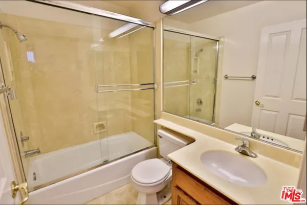 2 bedrooms apartment for rent in Pico Robertson - Westside / South Bay, Los Angeles