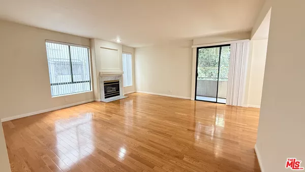 2 bedrooms apartment for rent in Pico Robertson - Westside / South Bay, Los Angeles