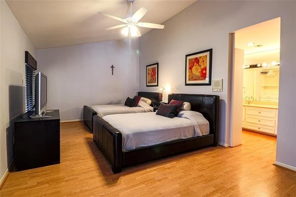 4 bedrooms apartment for rent in Uptown - West Houston, Houston