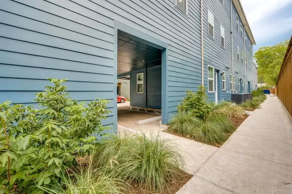 Studio Apartment for rent in Old East Dallas - Ne Dallas, Dallas