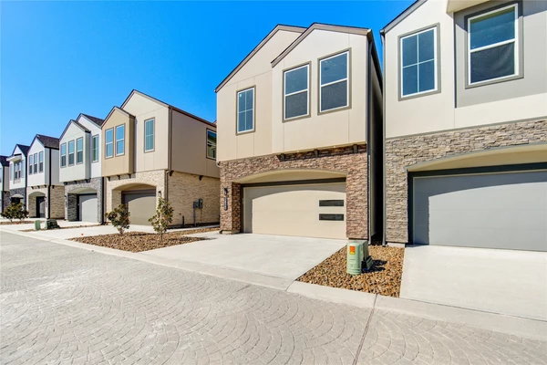 3 bedrooms apartment for rent in Woodlake/ Briar Meadow - West Houston, Houston