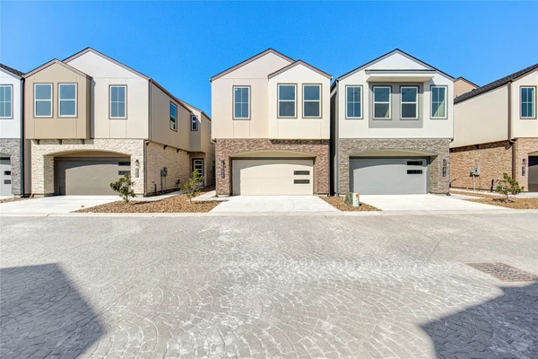 3 bedrooms apartment for rent in Woodlake/ Briar Meadow - West Houston, Houston