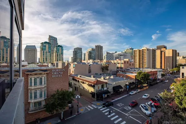 2 bedrooms apartment for rent in Gaslamp - Central SD, San Diego