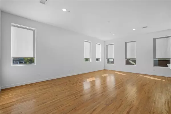 2 bedrooms apartment for rent in Old East Dallas - Ne Dallas, Dallas
