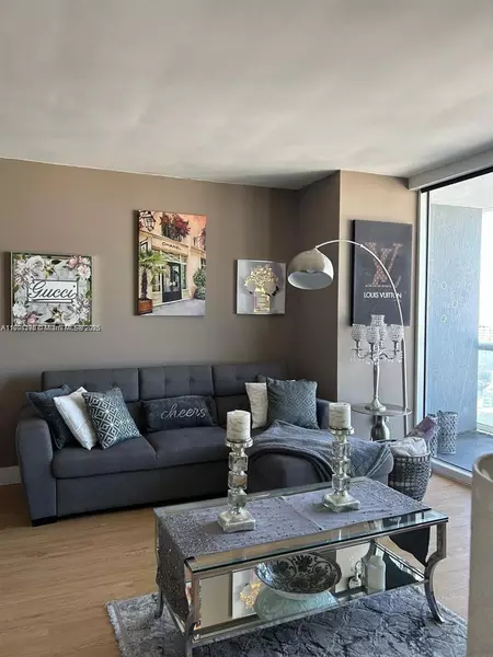 1 bedroom apartment for rent in Downtown Miami - Miami, Miami