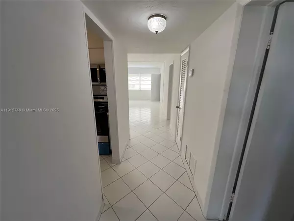 1 bedroom apartment for rent in North Miami Beach - Miami Dade, Miami