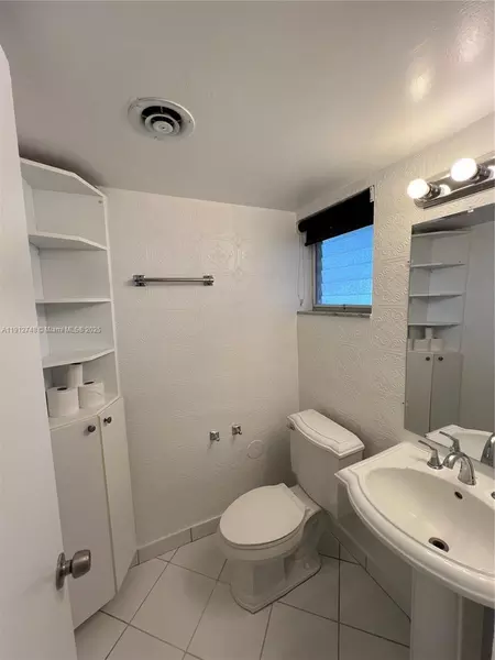 1 bedroom apartment for rent in North Miami Beach - Miami Dade, Miami