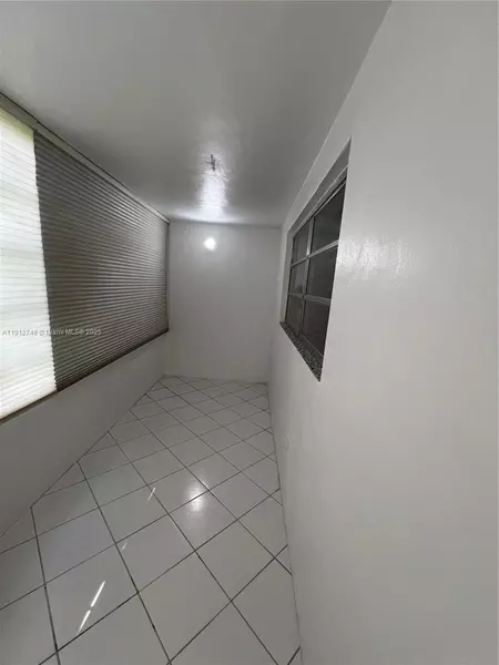 1 bedroom apartment for rent in North Miami Beach - Miami Dade, Miami