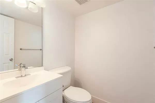 2 bedrooms apartment for rent in Old East Dallas - Ne Dallas, Dallas