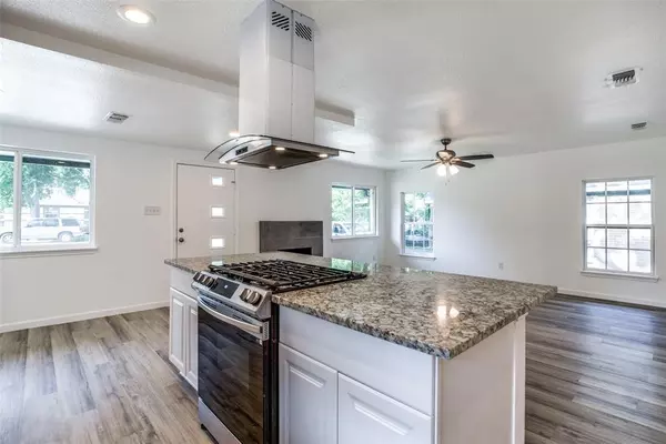 3 bedrooms apartment for rent in Oak Cliff - Sw Dallas, Dallas