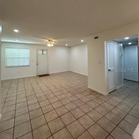 2 bedrooms apartment for rent in Azalea Park - East Orlando, Orlando