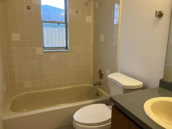 2 bedrooms apartment for rent in Engelwood Park - East Orlando, Orlando