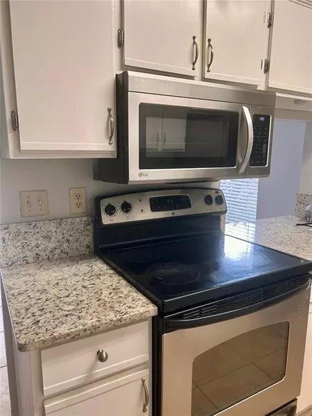 2 bedrooms apartment for rent in Azalea Park - East Orlando, Orlando