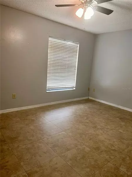 2 bedrooms apartment for rent in Azalea Park - East Orlando, Orlando