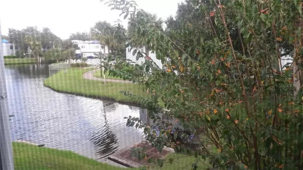 2 bedrooms apartment for rent in Vista East - East Orlando, Orlando