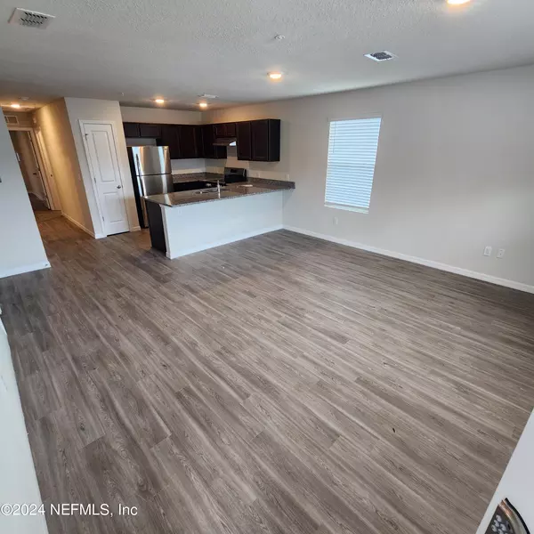 2 bedrooms apartment for rent in Cedar Hills - Westside, Jacksonville