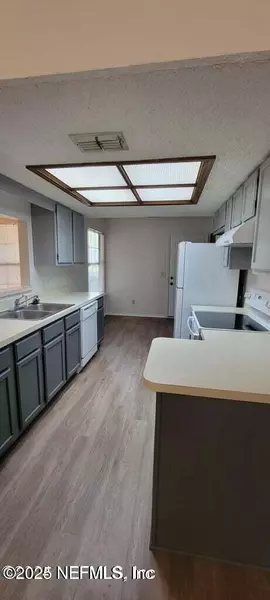 3 bedrooms apartment for rent in Crystal Springs - Westside, Jacksonville