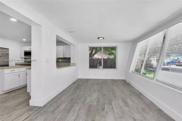 3 bedrooms apartment for rent in North Miami Beach - Miami Dade, Miami