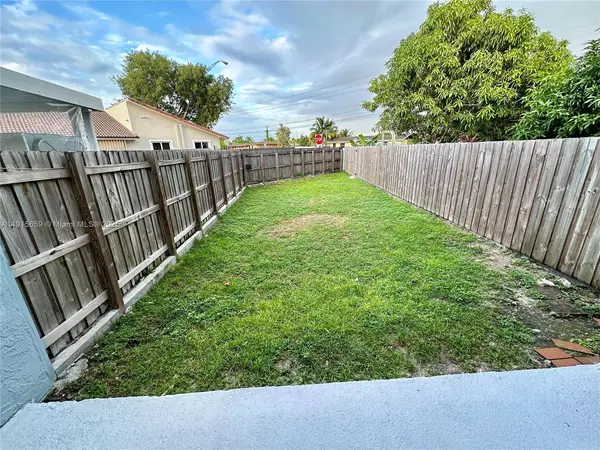 2 bedrooms apartment for rent in Tamiami - Miami Dade, Miami