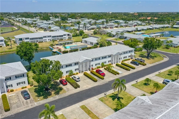 2 bedrooms apartment for rent in McGregor - Fort Myers, Fort Myers