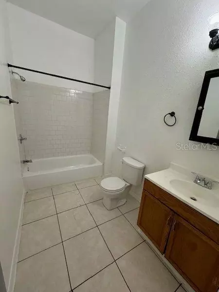 3 bedrooms apartment for rent in College Hill - East Tampa, Tampa