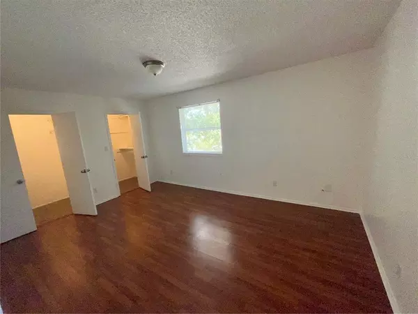 3 bedrooms apartment for rent in Town 'n' Country - West Tampa, Tampa