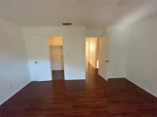 3 bedrooms apartment for rent in Town 'n' Country - West Tampa, Tampa
