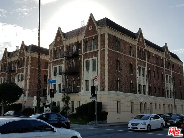 Studio Apartment for rent in Mid Wilshire - Central Los Angeles, Los Angeles