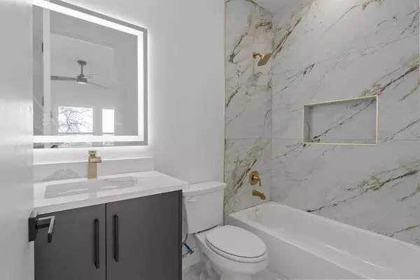 4 bedrooms apartment for rent in Stemmons Corridor - Nw Dallas, Dallas