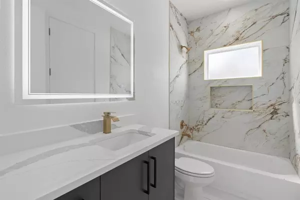 4 bedrooms apartment for rent in Stemmons Corridor - Nw Dallas, Dallas