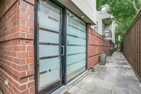 2 bedrooms apartment for rent in Oak Lawn - Ne Dallas, Dallas