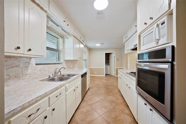 4 bedrooms apartment for rent in Spring Shadows - Nw Houston, Houston