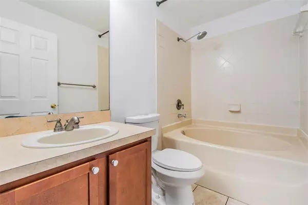 3 bedrooms apartment for rent in Town 'n' Country - West Tampa, Tampa