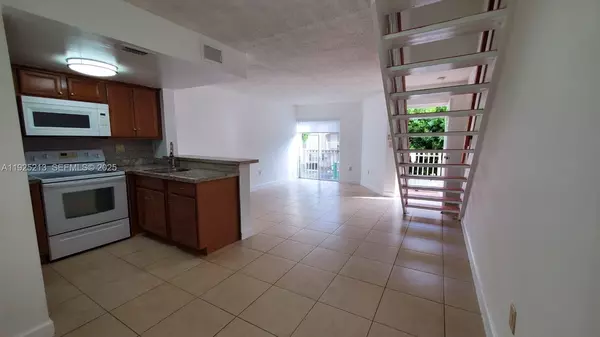 2 bedrooms apartment for rent in Westchester FL - Miami Dade, Miami