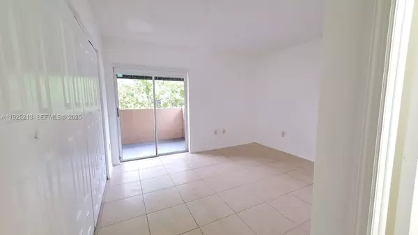 2 bedrooms apartment for rent in Westchester FL - Miami Dade, Miami