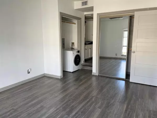 2 bedrooms apartment for rent in Oak Lawn - Ne Dallas, Dallas