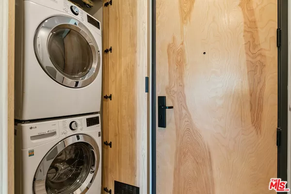 2 bedrooms apartment for rent in Sawtelle - Westside / South Bay, Los Angeles