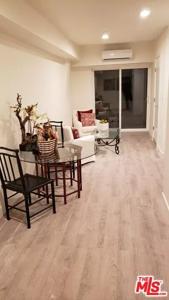 Studio Apartment for rent in Carthay - Central Los Angeles, Los Angeles